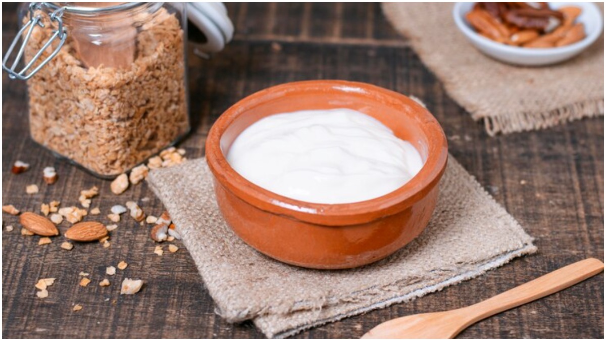 health benefits of curd set in clay pots janiye mitti ke bartan me dahi  jamane ke fayde ।मिट्टी के बर्तन में जमाएं दही, स्वाद के साथ सेहत को भी  मिलेंगे कई लाभ -